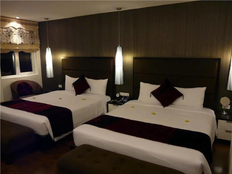 Hotel Orchid Kochi Exteriér fotografie
